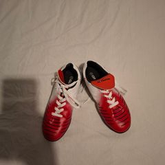 football boots for astro UK size 5