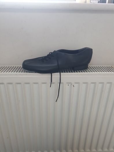 Tap.Shoes Capezio brand, size 8 to 81/2