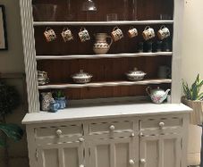 Pine Dresser
