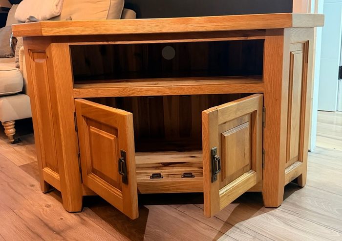 TV Unit