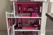 Sadie's Wooden Dolls House