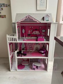 Sadie's Wooden Dolls House