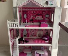 Sadie's Wooden Dolls House