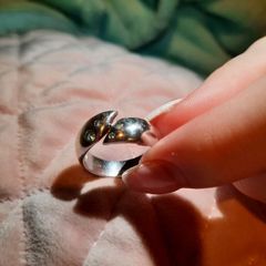 sterling silver ring with blue stones
