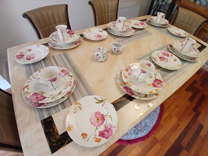 222 Fifth Fine Bone China Floral Dinner Set + Matching Mugs & Accessories
