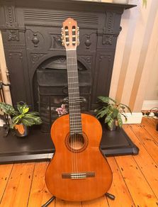 Yamaha C40 Classical Guitar Like New