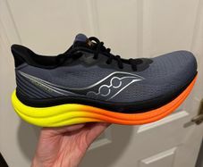 Saucony Triumph 23 UK8.5 Mens