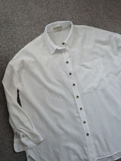 women shirt.size 12/14