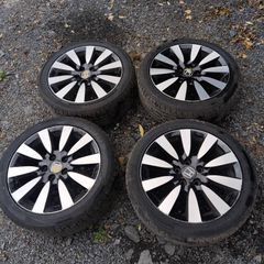 Honda alloy wheels 17"