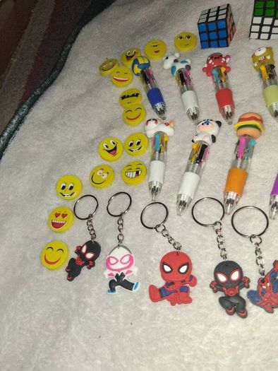 toys