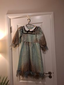 Halloween spooky girl costume