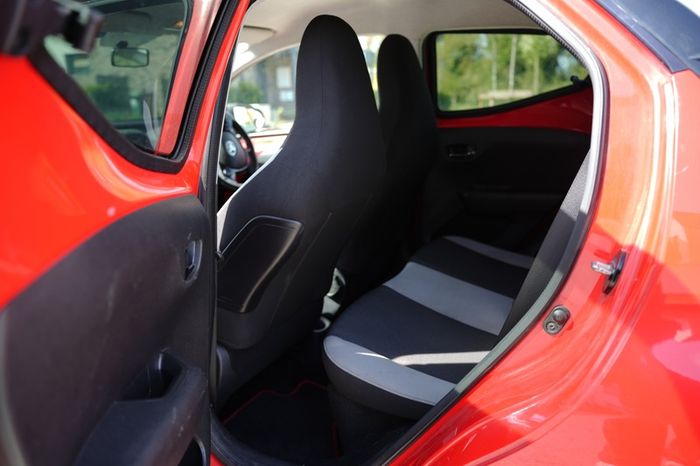 2016 Toyota Aygo x-play 1.0L