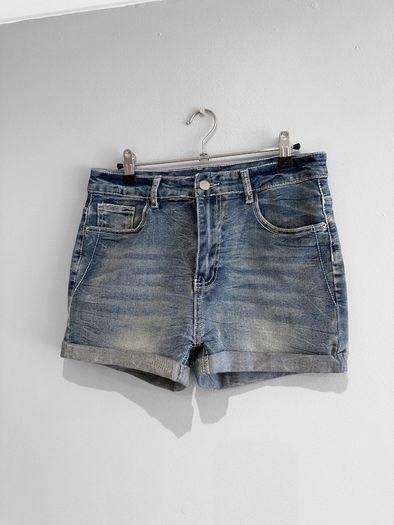 Pre Owned High-Waisted Mid-Wash Denim Shorts