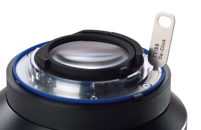Zeiss Milvus Interlock 35mm/1,4 ZF.2 For M42 Manual Focus & Iris Nikon F