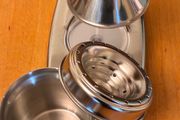 Stainless steel manual juicer
