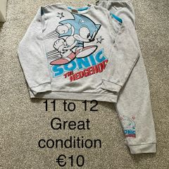Sonic the Hedgehog tracksuit