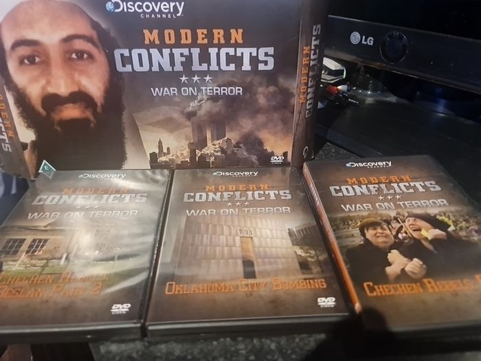 Modern Conflicts DVD