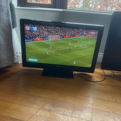 32" Toshiba tv