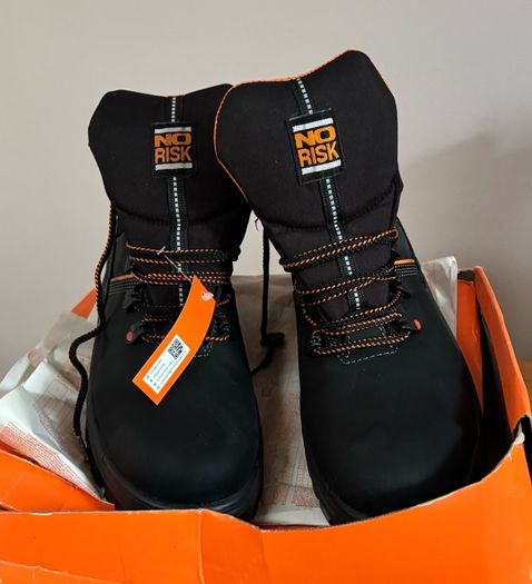 No Risk Work Boots Size 10.5