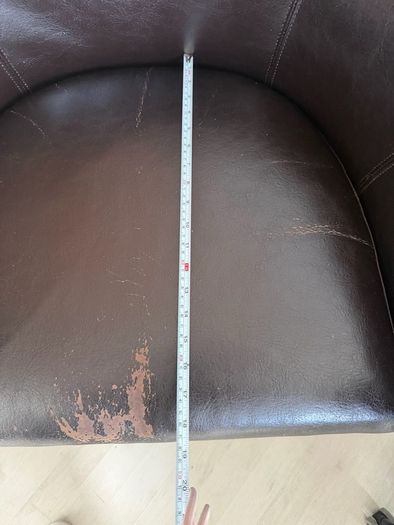 2 leather arm chairs