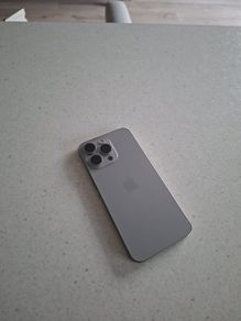 iPhone 15 Pro Max