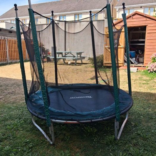 Free Trampoline