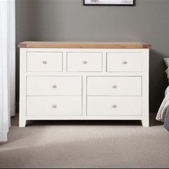 Bedroom furniture/chest of drawers/dresser