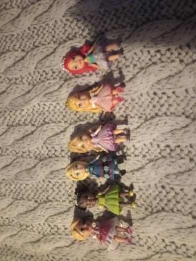 Disney mini princess dolls