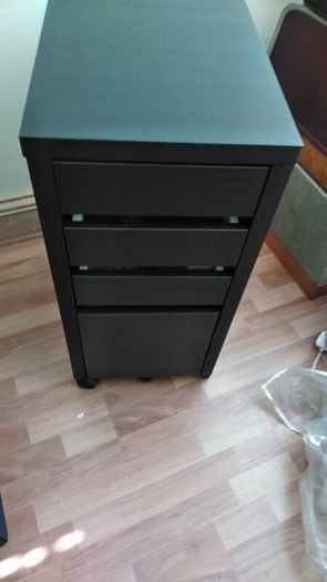 Study Desk and drawer unit