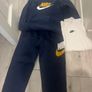 tracksuit Image 2