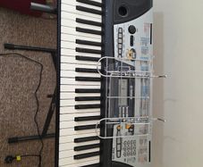 Yamaha PSR-175 Keyboard with Stand