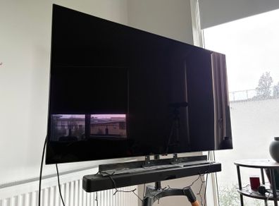 Lg Tv With Sound Bar - Oled55cs6la