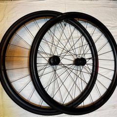 DT Swiss R470 700c