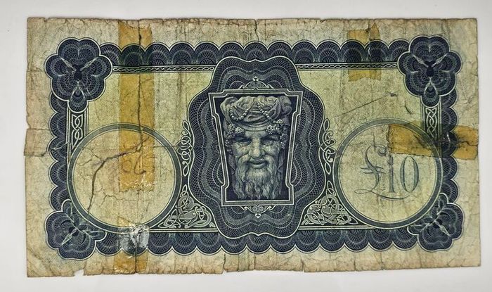 Ireland 1938 10 Pounds Lady Lavery Banknote