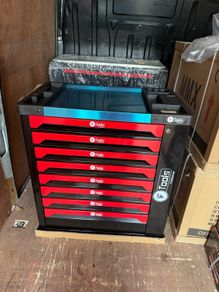 Brand New 8drawer Tool Chest Full Of Tools