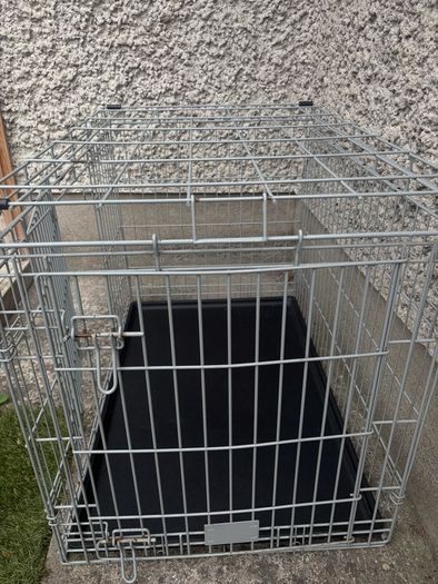 Dog crate medium