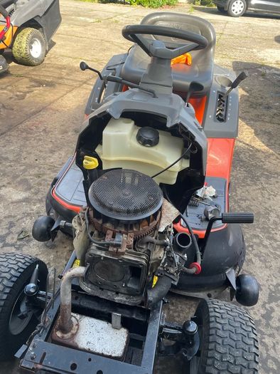 lawnmower repairs servicing