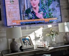 75-inch QLED Samsung tv