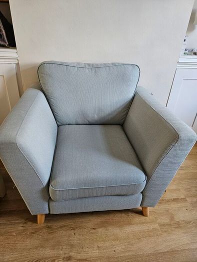 2 armchairs