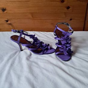coast bridal heels Size 7 eu 41 purple leather In new condition