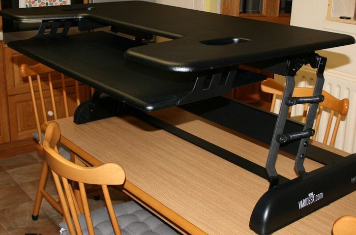 Varidesk Cube Plus 40 Adjustable Height Desk