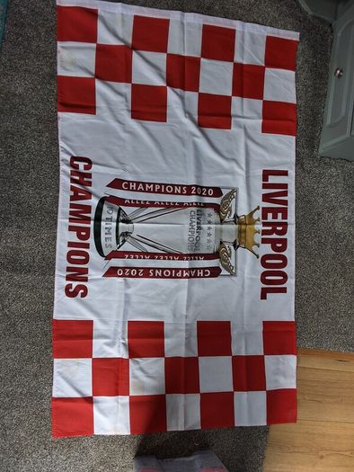 2 Liverpool Flags