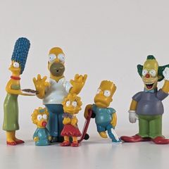 Vintage 1997 Simpsons Figurines