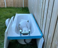 NEW Unused Bathtub