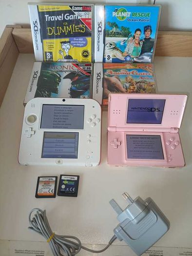 Nintendo 2DS + DS Bundle lot