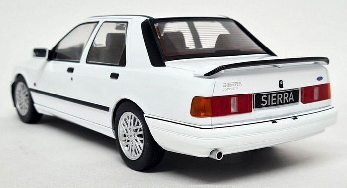 Ford Sierra Cosworth 1988 1/18 New In Box