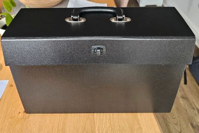 Brand new 21 pocket cardboard expanding file case