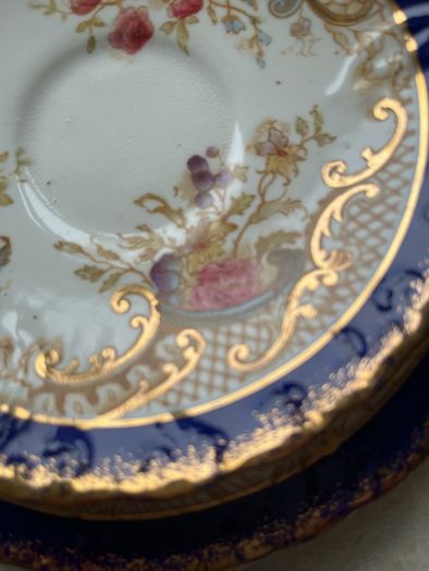 Antique 19th C5 Side Plates & 4Saucers p