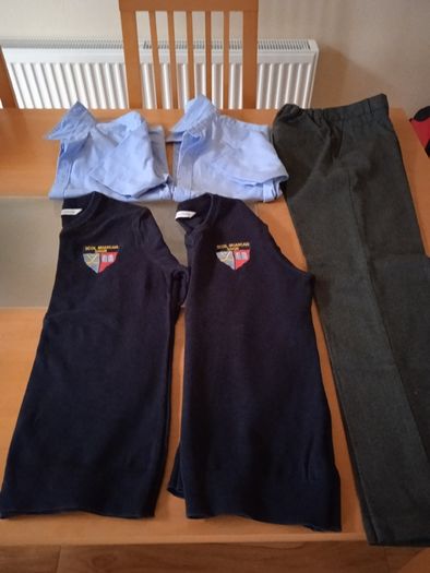 St Marks Senior School Uniform