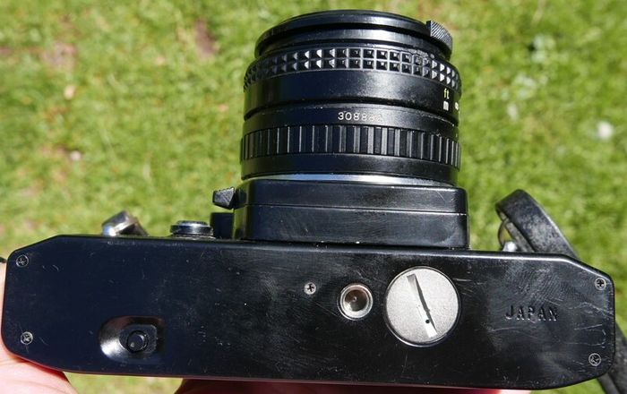 Ricoh KR-5 - 35mm Camera W/ 55mm 2.2 Ricoh -  works well